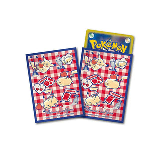 Pokémon card sleeves "Pikachu and Heart"